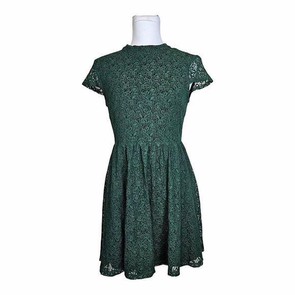 Romeo & Juliet Couture • Green Lace Open Back Dress Size M - Picture 1 of 8